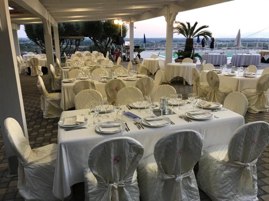 Albanella Hotel Ristorante Paradiso מראה חיצוני תמונה