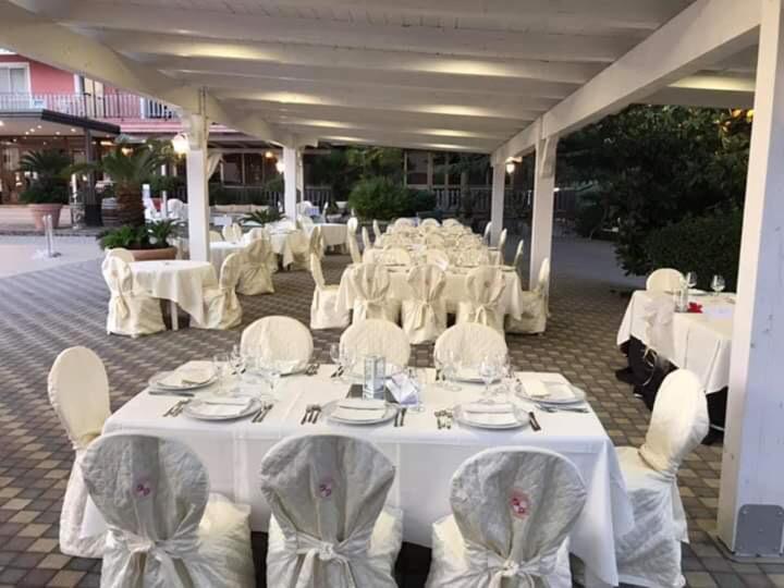 Albanella Hotel Ristorante Paradiso מראה חיצוני תמונה