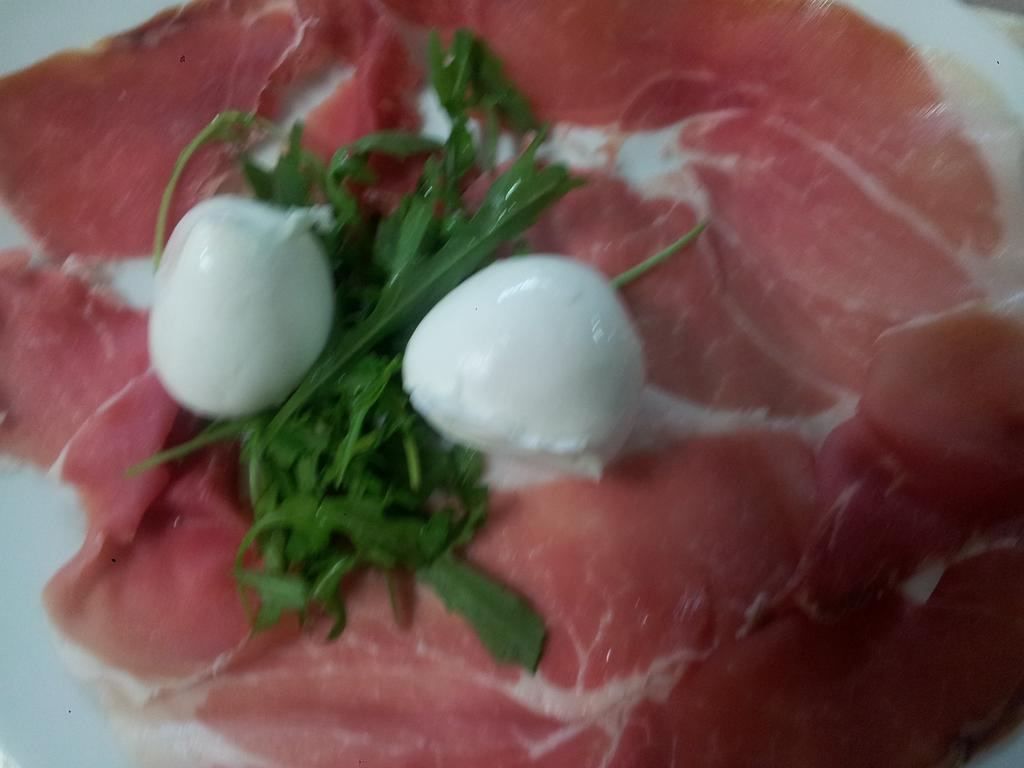 Albanella Hotel Ristorante Paradiso מראה חיצוני תמונה