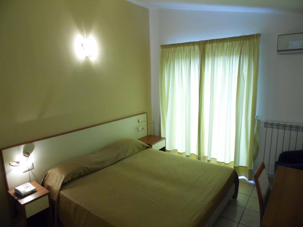 Albanella Hotel Ristorante Paradiso חדר תמונה
