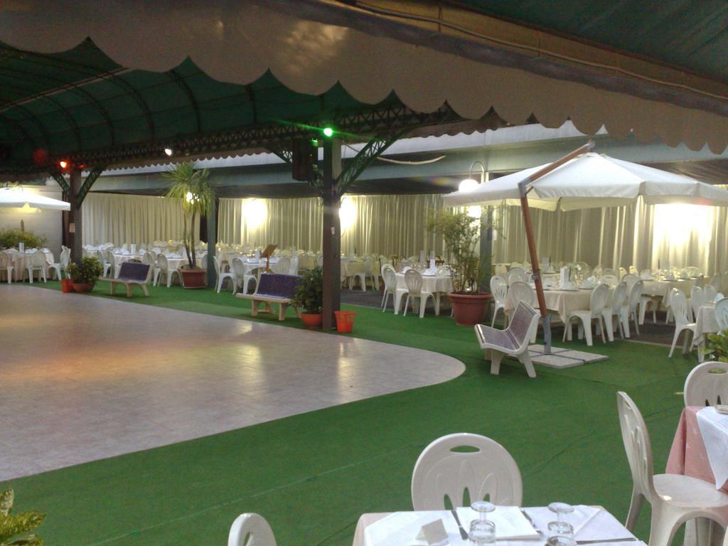Albanella Hotel Ristorante Paradiso מראה חיצוני תמונה