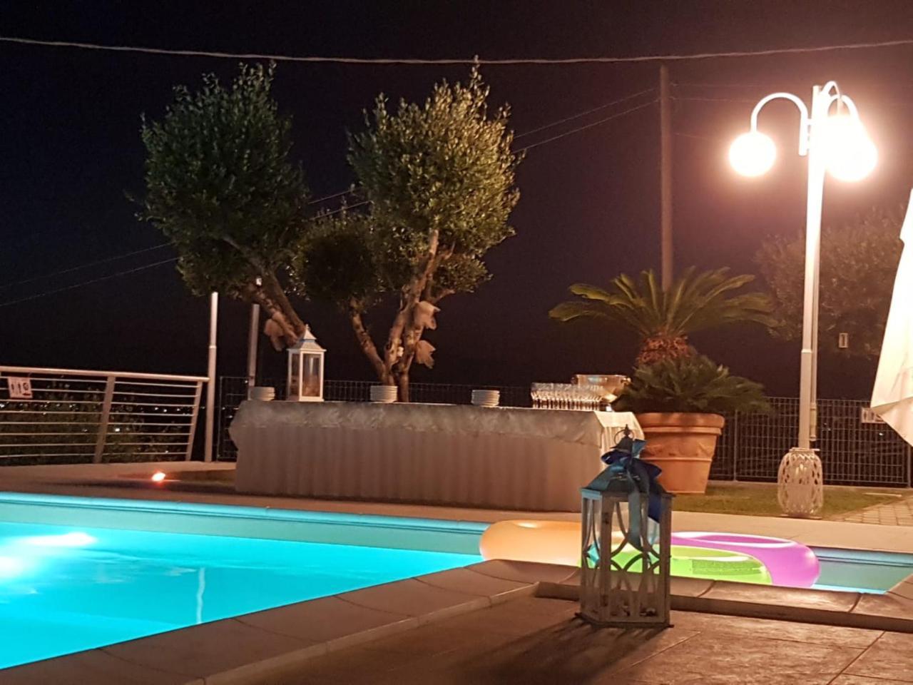 Albanella Hotel Ristorante Paradiso מראה חיצוני תמונה